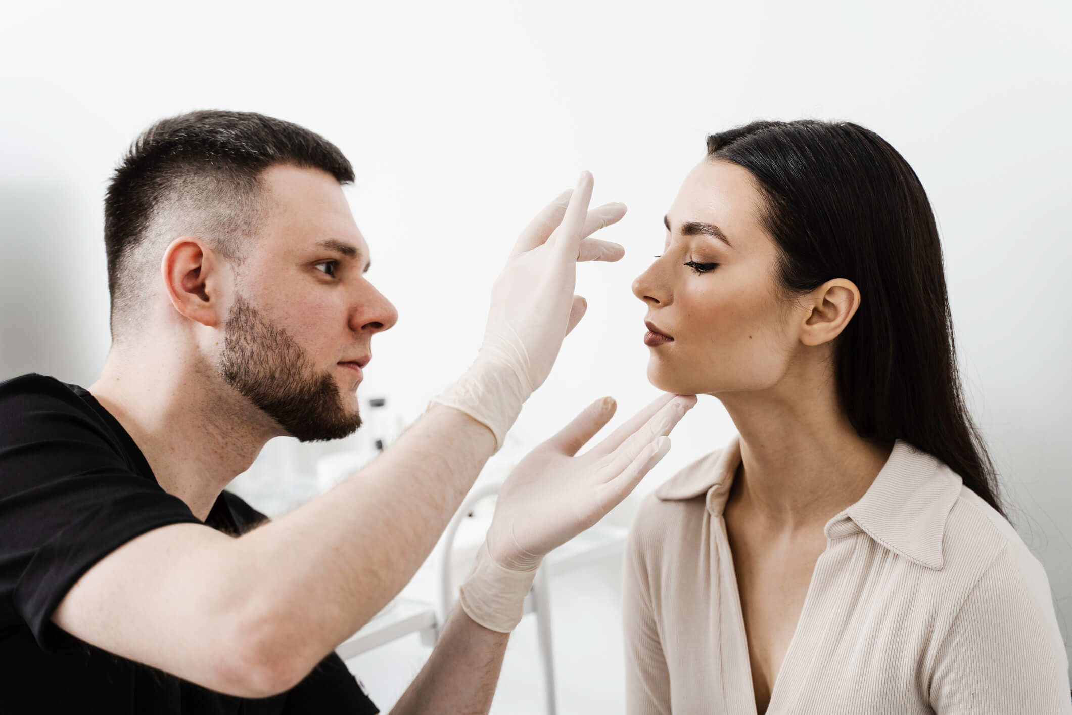 Understanding Rhinoplasty And Its Risks Understanding Rhinoplasty And Its Risks